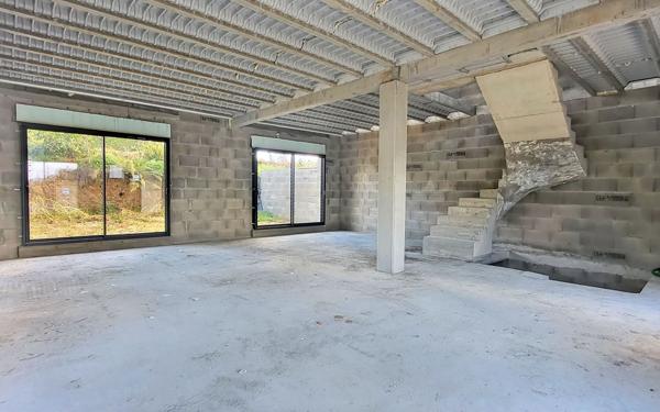 Maison à vendre    5 pièces • 130 m2 Pont-Évêque