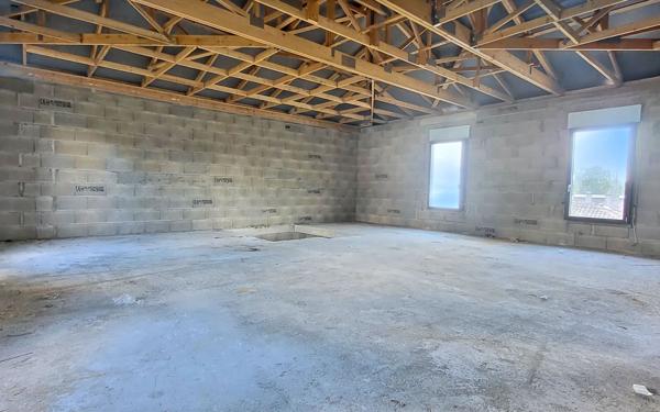 Maison à vendre    5 pièces • 130 m2 Pont-Évêque