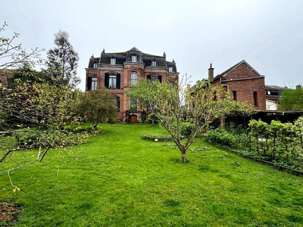 Magnifique demeure à vendre 11 pièces FOURMIES (59)