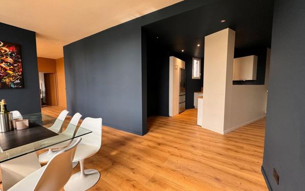 Appartement à vendre    6 pièces •  Amiens