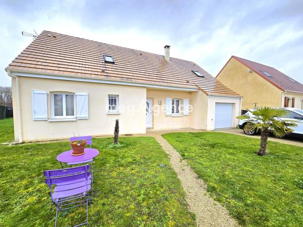 Maison à Auneau-Bleury-Saint-Symphorien, 28700 - 6 pièces 152m²