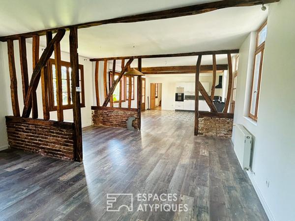 Corps de ferme avec belle longère et annexe