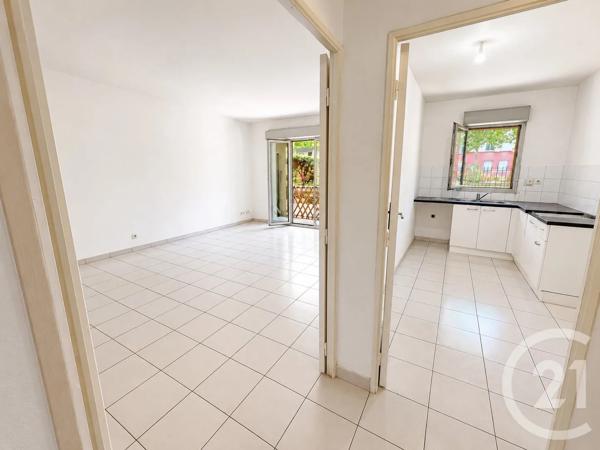 Appartement T4 à vendre  4 pièces - 83,98 m 2   COLOMIERS  - 31