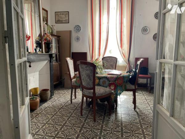 MAILLY-MAILLET - Ensemble immobilier de caractère