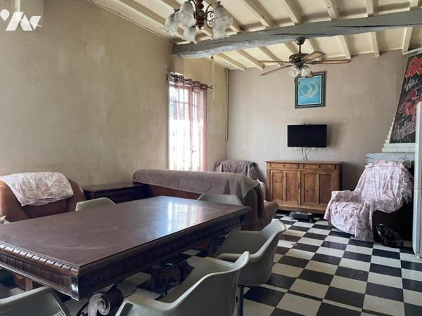 MAILLY-MAILLET - Ensemble immobilier de caractère