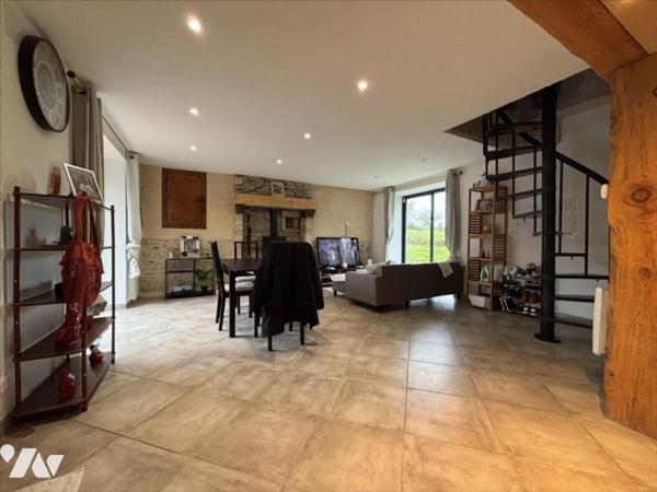 MAISON INDIVIDUELLE EN PIERRES