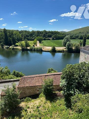Maison de village à rénover