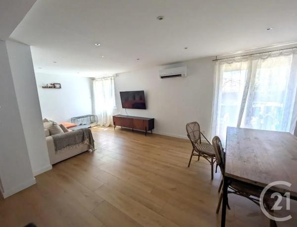 Appartement T4 à vendre  4 pièces - 76 m 2   SETE  - 34