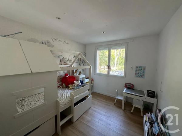 Appartement T4 à vendre  4 pièces - 76 m 2   SETE  - 34