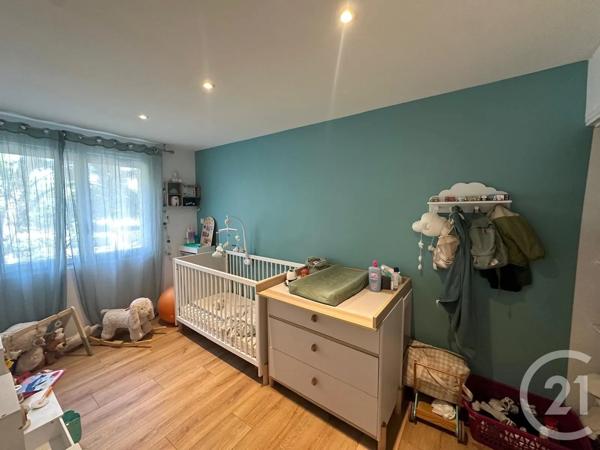 Appartement T4 à vendre  4 pièces - 76 m 2   SETE  - 34