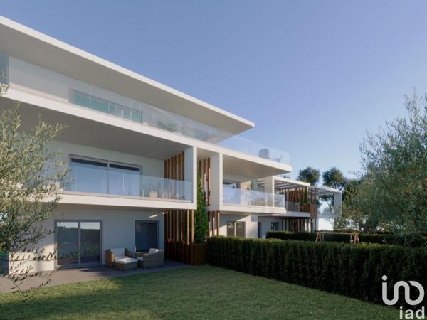 Appartement 4 pièces de 138 m² à Biot (06410)