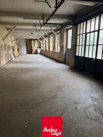 VENTE - IMMEUBLE R+2 - TARARE