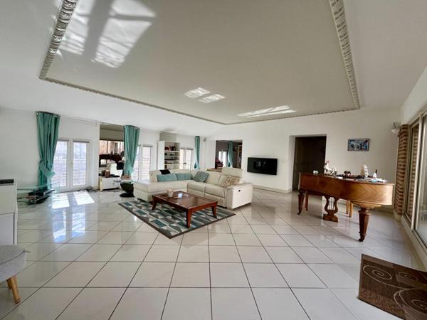 Appartement T5 de 235m² - Hyper Centre d'Agen