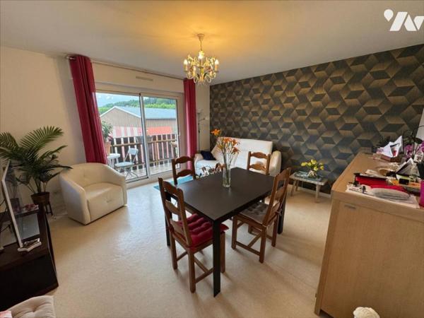 APPARTEMENT + GARAGE