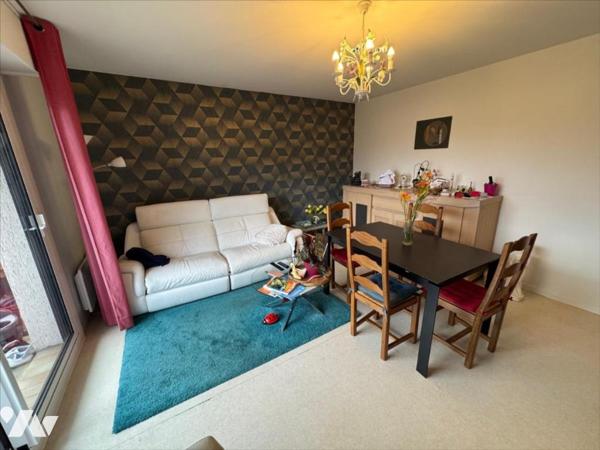 APPARTEMENT + GARAGE