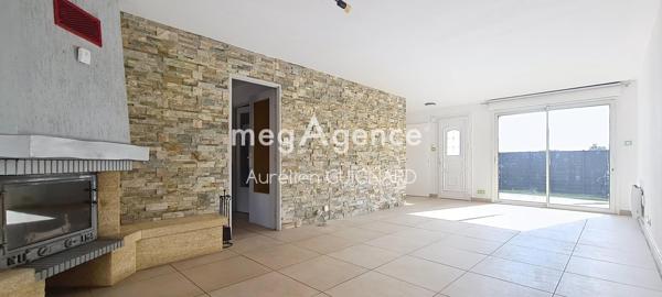 Maison à BRESSUIRE, 79300 - 5 pièces 117m²