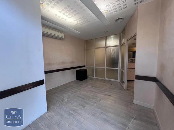 Local professionnel à louer