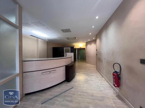 Local professionnel à louer