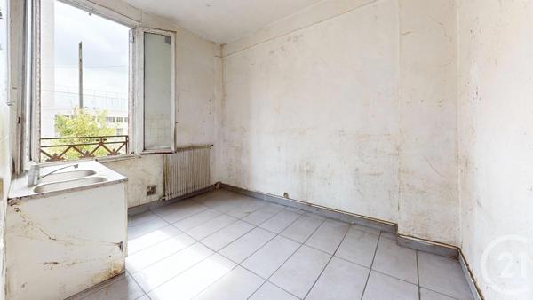 Maison à vendre  8 pièces - 110,44 m2 LA COURNEUVE - 93