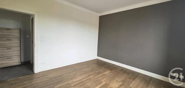 Maison à vendre  4 pièces - 75 m 2   DESERTINES  - 03