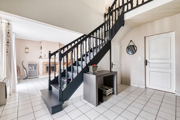 Maison Saint Melaine Sur Aubance 210 m²