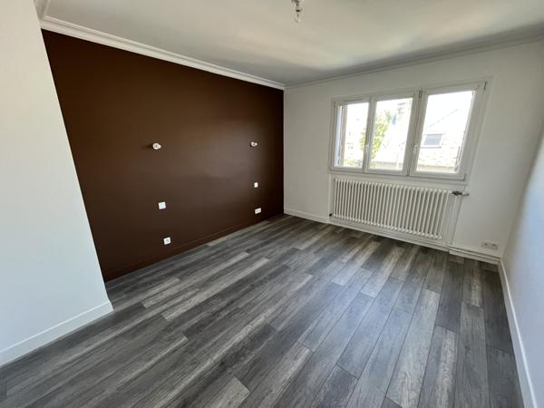 Appartement 3 pièce(s) 2 chambre(s) 61 m²