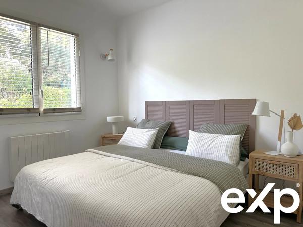 Belle Maison Familiale en deux appartements T4 – 220 m² habitables Piscine – Jardin exotique – Stationnements – Quartier Quatre Chemins des Routes