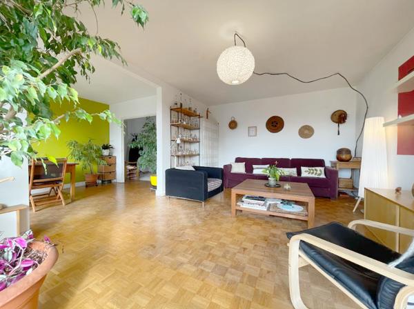 Fontenay-aux-Roses (92260) FONTENAY AUX ROSES, PROCHE Le Plessis Robinson - APPARTEMENT 107m2 avec 4 chambres - TERRASSE 14m2 - PARC, VER