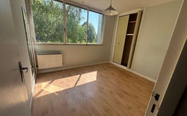 Appartement à vendre    3 pièces • 64 m2 Limoges