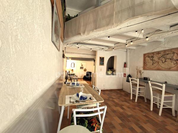 🏠 Idéal Artisan ou Profession Libérale : Immeuble Mixte en Plein Cœur de DIGNE LES BAINS (04)