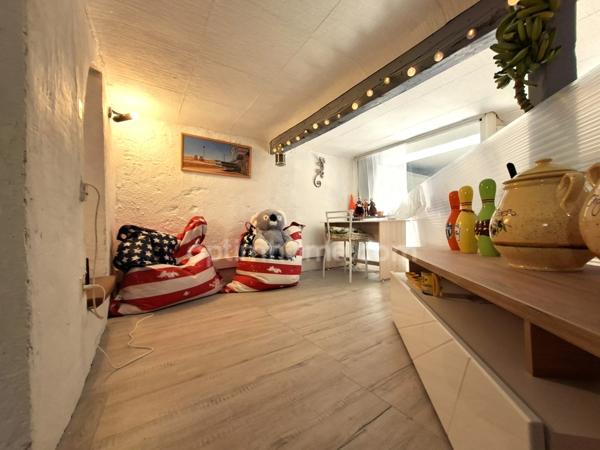 🏠 Idéal Artisan ou Profession Libérale : Immeuble Mixte en Plein Cœur de DIGNE LES BAINS (04)