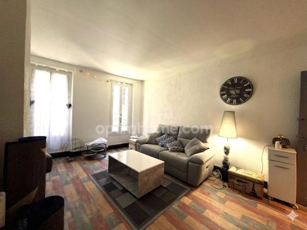 🏠 Idéal Artisan ou Profession Libérale : Immeuble Mixte en Plein Cœur de DIGNE LES BAINS (04)