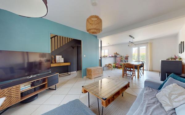 Maison à vendre    4 pièces •  Carquefou