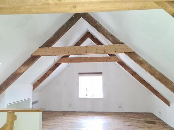 Exclusivité - Le Croisty - Maison de 135.36 m2 - 6 pièces - 3 chambres  -  Jardinet 20 m2 - Prix 125.000