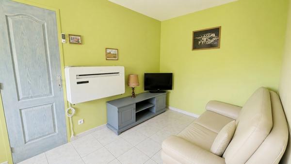MERINDOL (84) | Maison de plain pied de 168 m² habitables avec 2 gîtes sur un terrain de 870 m² avec piscine