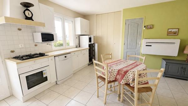 MERINDOL (84) | Maison de plain pied de 168 m² habitables avec 2 gîtes sur un terrain de 870 m² avec piscine