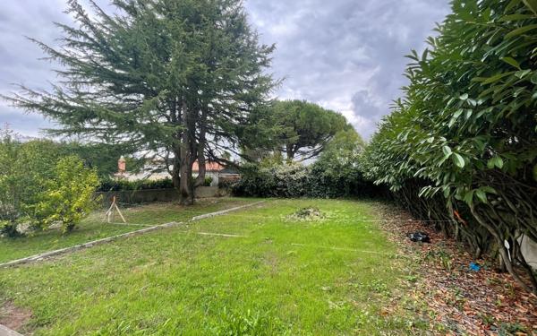 Terrain à vendre    Saint-Xandre