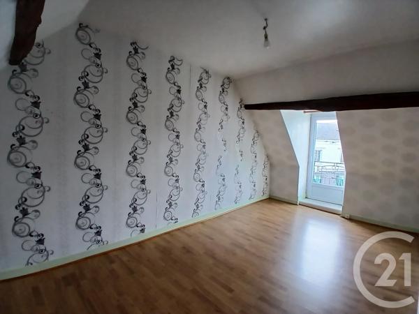 Immeuble à vendre  280 m 2   COMMENTRY  - 03