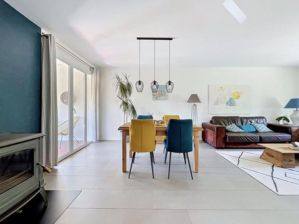 EXCLUSIVITE - MAISON DE 128 M² SUR 8840 M² DE TERRAIN AVEC PISCINE