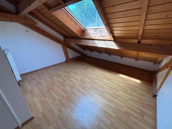 Maison à louer 5 pièces 120.16m²