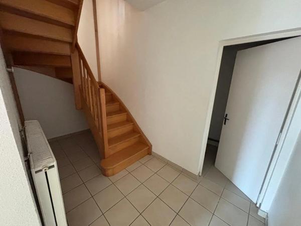 Maison à louer 5 pièces 120.16m²