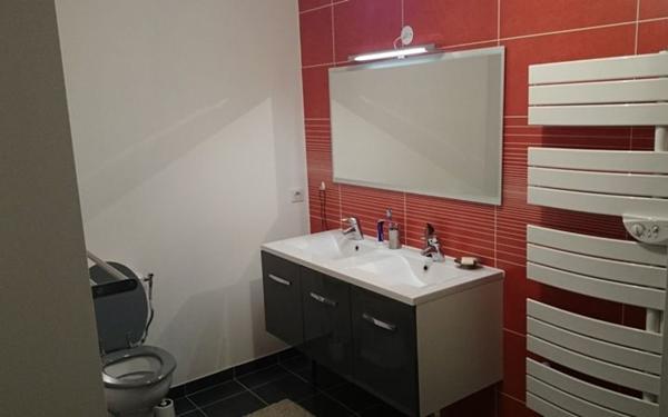 Maison à louer    2 pièces •  Champcevinel