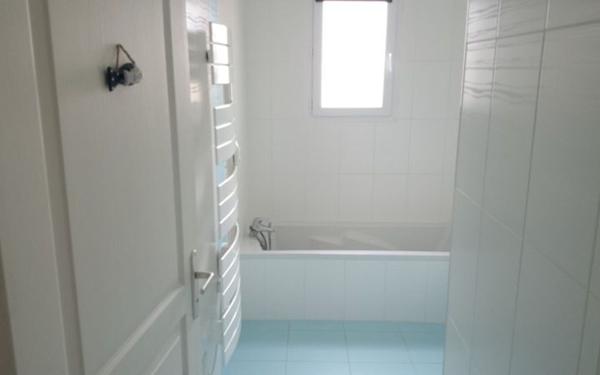 Maison à louer    2 pièces •  Champcevinel