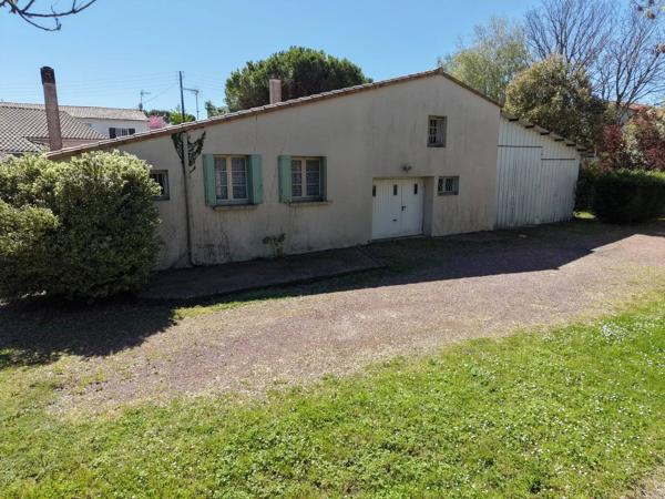 ENSEMBLE IMMOBILIER - MESCHERS
