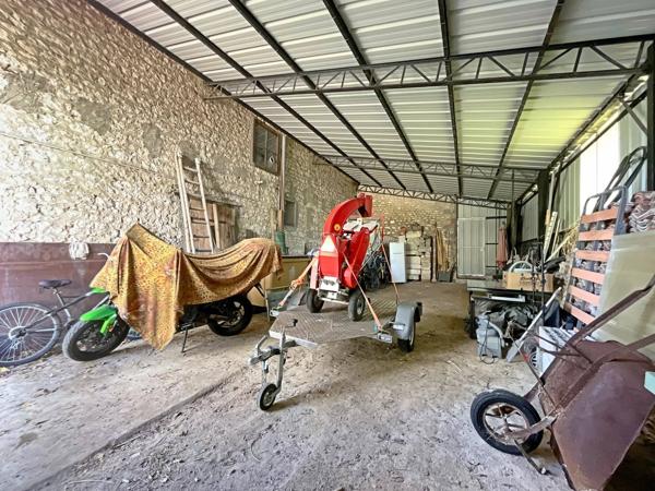 ENSEMBLE IMMOBILIER - MESCHERS