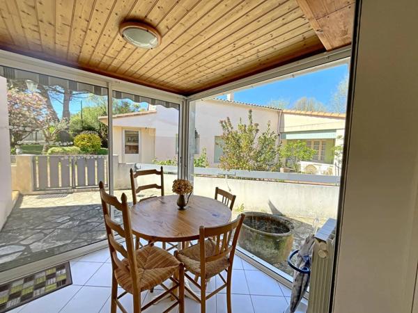 ENSEMBLE IMMOBILIER - MESCHERS