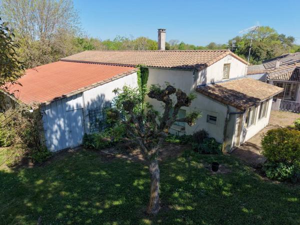 ENSEMBLE IMMOBILIER - MESCHERS