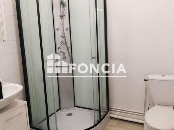 Location Appartement 2 pièces 43.8 m² - 17 AVENUE DE PARIS Poitiers 86000