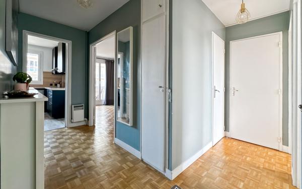 Appartement à vendre    3 pièces • 58,98 m2 Bondy