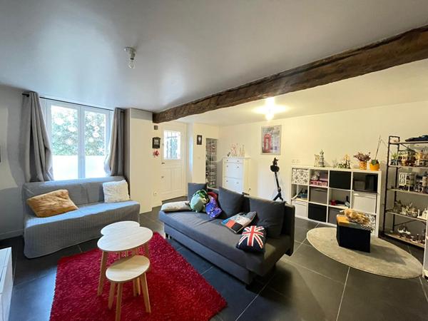 Immeuble de 232, 89 m² Verrieres Le Buisson